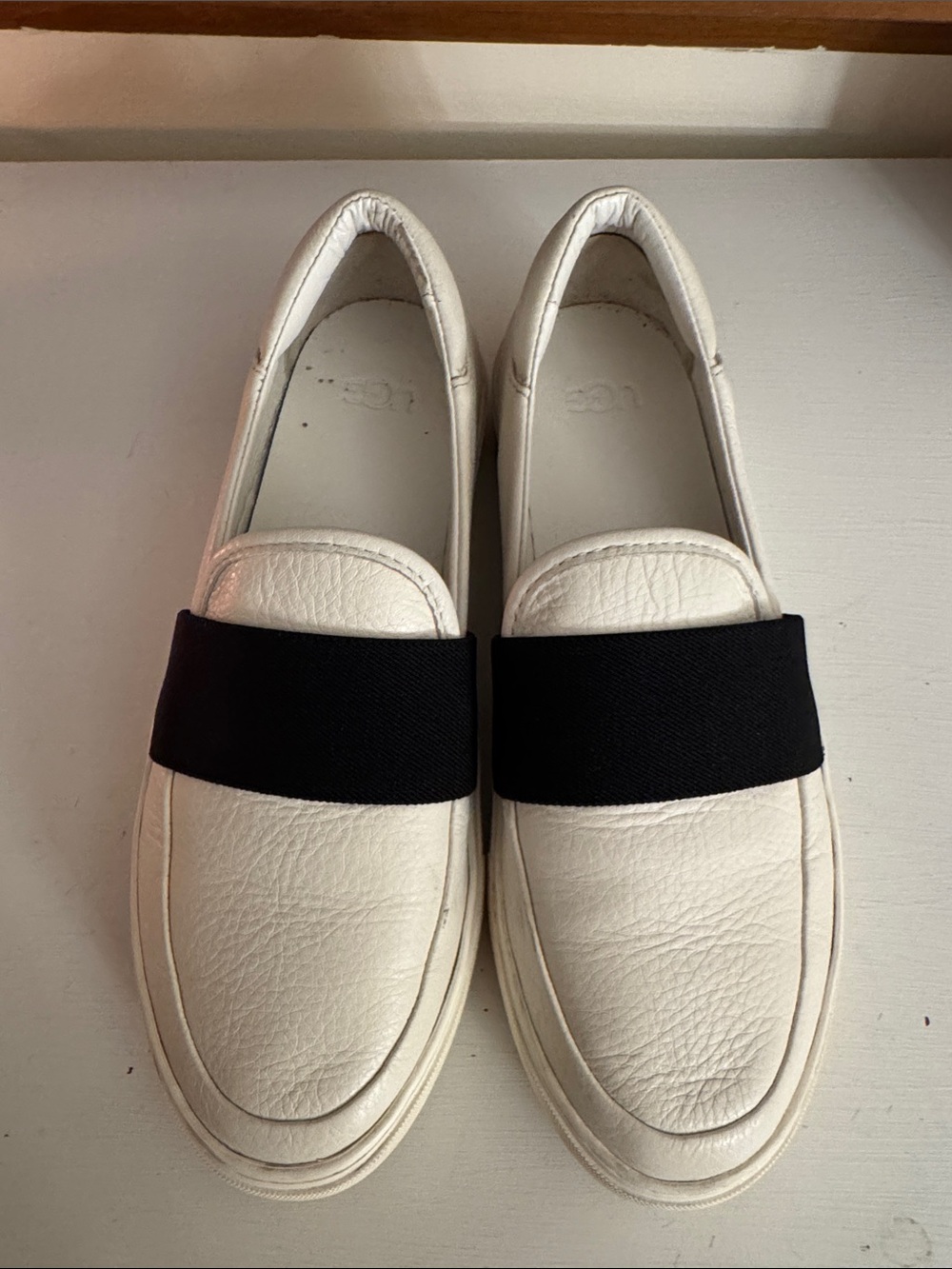 UGG Chayze Low Top Slip On Sneakers